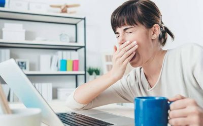 Falta de sono afeta desempenho no estágio e faculdade