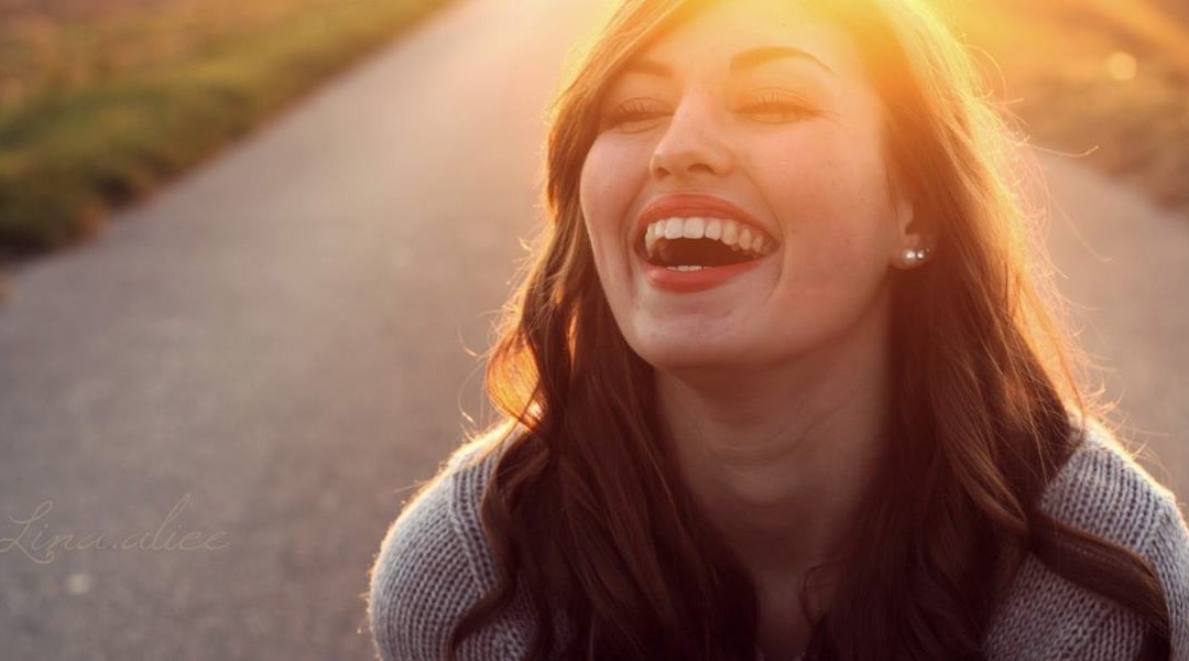 Entrevista para o programa RJ Record – Nova pesquisa associa o sorriso à beleza